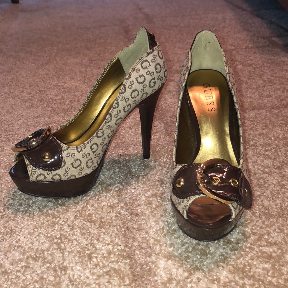 Brand new Guess heels